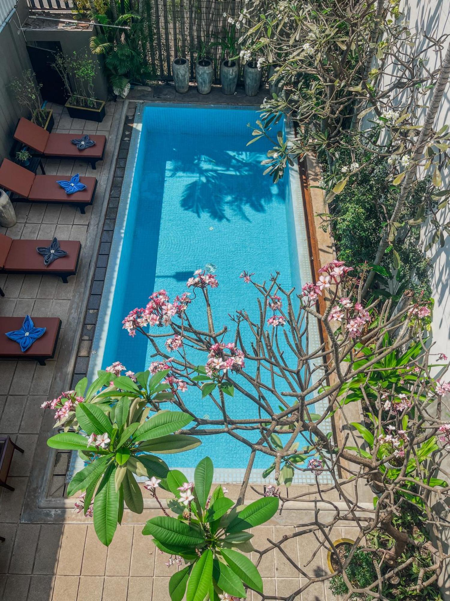 Dusit Hotel Siem Reap Exterior foto